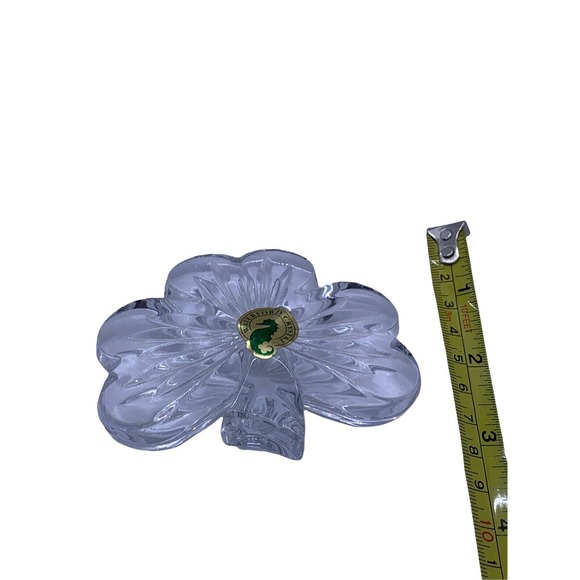 Waterford Crystal Lucky Shamrock Clear Collectible Hand Cooler Paperweight - Picture 10 of 10